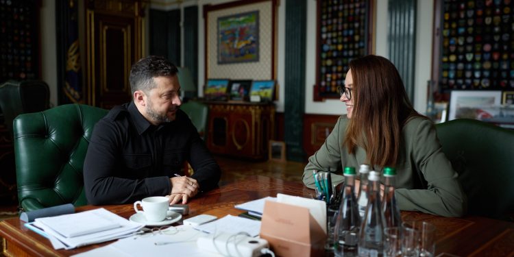 Zelensky anuncia renovação de ministros como parte de nova estratégia política