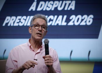Zema diz que vai excluir beneficiários de programas sociais que recusarem emprego para evitar ‘geração de imprestáveis’