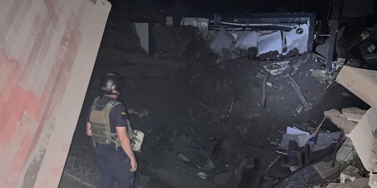 'Ataque brutal': Ucrânia acusa Rússia de usar mísseis norte-coreanos em bombardeios contra o país