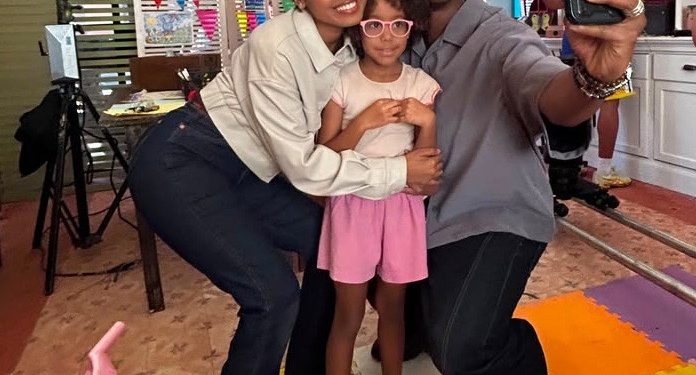 'Coração acelerado': Duda e Leandro adotam uma menina
