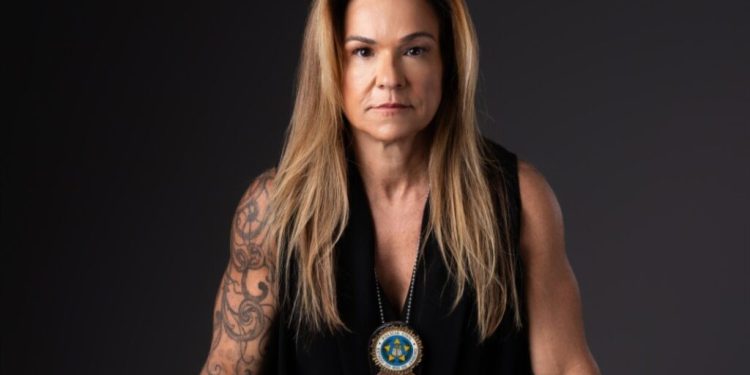 A mulher cotada para ser vice de Garotinho na disputa pelo governo do RJ