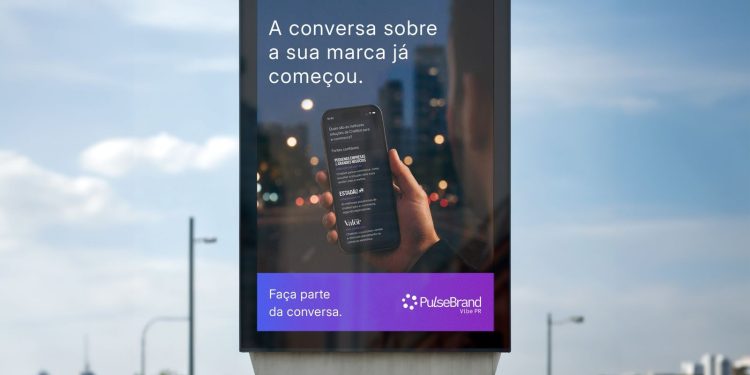 A primeira opinião sobre a sua empresa já não vem de um humano