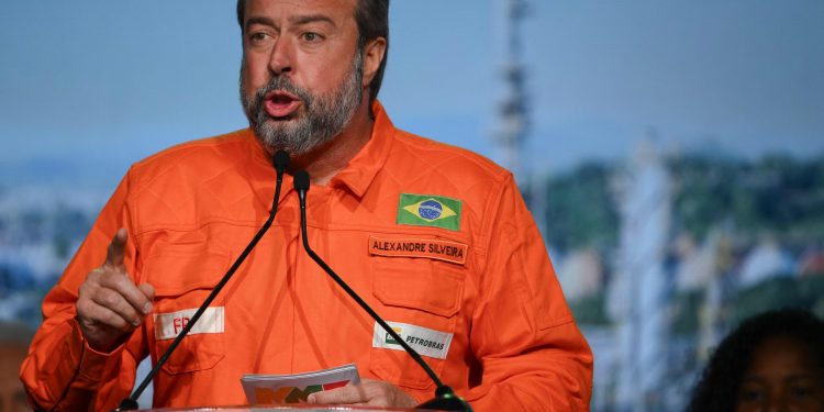 A sugestão de Alexandre Silveira à cúpula da Enel