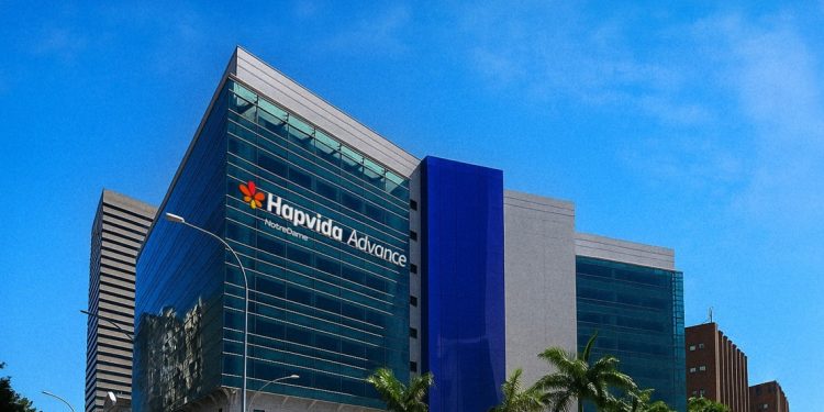 ANS barra plano da Hapvida de reajustar ou cancelar 947 mil contratos e convoca empresa a prestar esclarecimentos