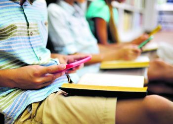 Ambiente digital enfim desperta para a proteção a menores