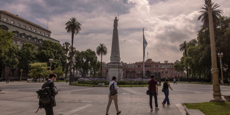 Argentina: veja quanto custa morar no país e como funciona a imigração facilitada para brasileiros via Mercosul