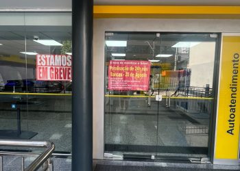Bancários paralisam atividades por 24 horas em todo o país nesta quinta-feira