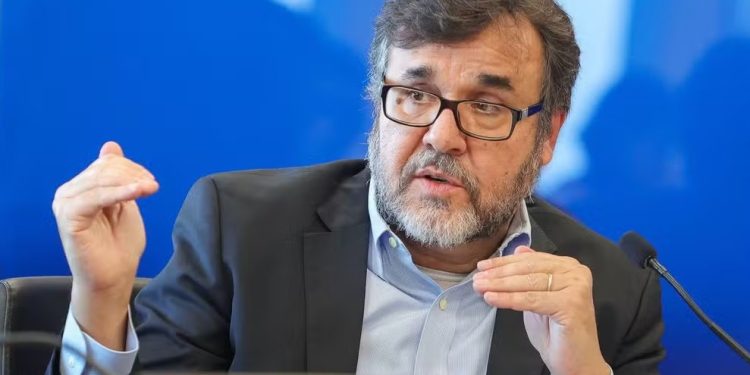 Banco do Brasil está 'trabalhando para enfrentar meteoro que está caindo no agro', diz vice-presidente financeiro