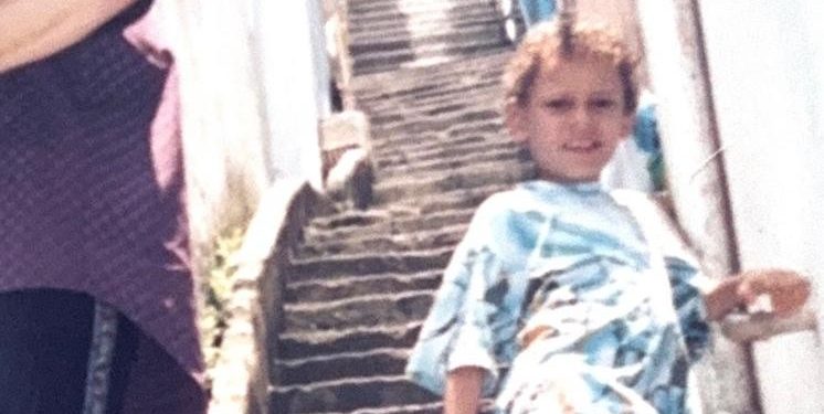Barbárie em Copacabana: vizinhos lembram infância feliz e talento para desenhar e cantar raps de vítima de linchamento