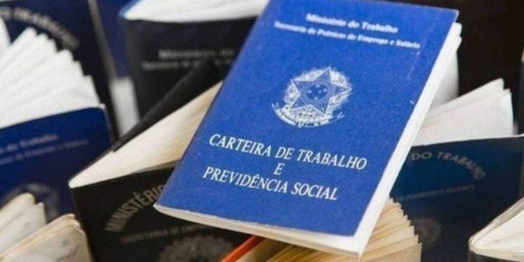 Brasil melhorou em 71% dos indicadores de desigualdade, mas concentração de renda aumentou, mostra pesquisa