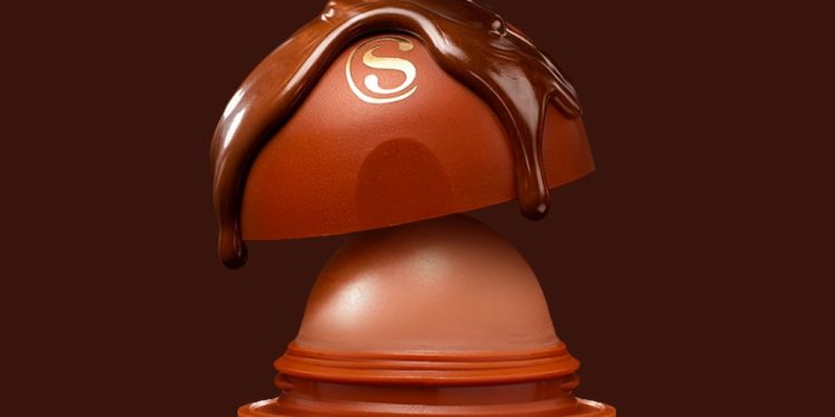 Cacau Show acelera plano de produtos licenciados para projetar marca além do chocolate, conta Alê Costa