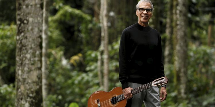 Celso Fonseca celebra a bossa nova em show no Rio: 'Aqui eu sou um anônimo célebre'