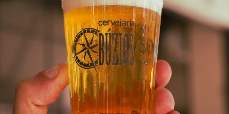 Cervejaria Búzios conquista cinco medalhas no World Beer Awards