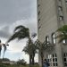 Ciclone-bomba provoca tornado, derruba trens e para porto; veja estragos em 11 estados
