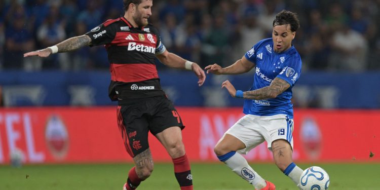 Com auxiliares da seleção de Ancelotti no Mineirão, veja quem foi bem e mal em Cruzeiro x Flamengo na Libertadores