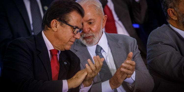 Com presença de Lula, Ministério do Trabalho faz evento para anunciar saldo de empregos gerados no mandato do petista