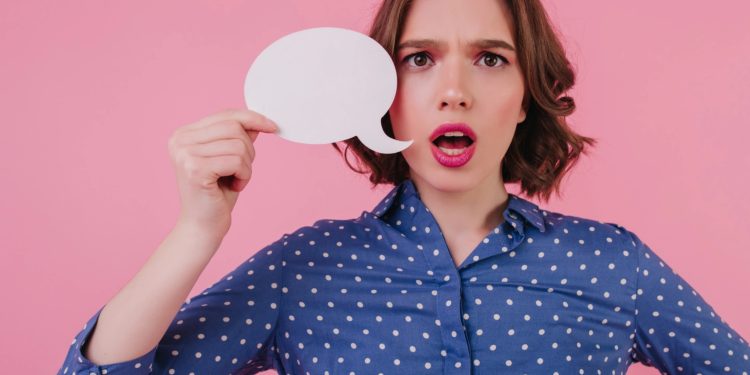 Como nossa forma de conversar muda com os anos: o valor de ouvir, discordar e debater