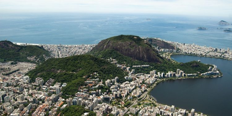 Condomínios do Rio gastam R$ 18,4 milhões com segurança no primeiro semestre