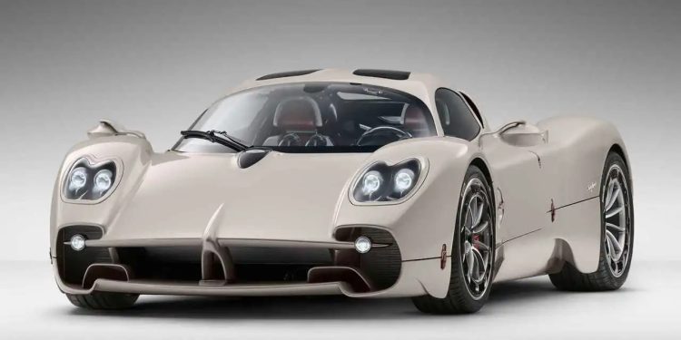 Conheça o Pagani Utopia, hipercarro de R$ 60 milhões que tem apenas 99 unidades no mundo e um exemplar raríssimo no Brasil; veja fotos