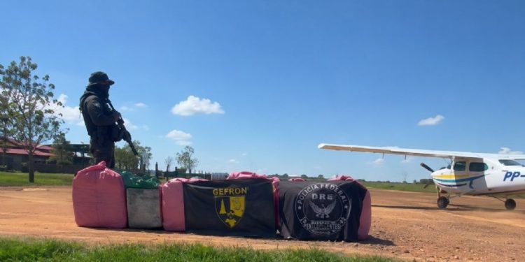 Crime organizado avança e abre pistas clandestinas de pouso em terra indígena