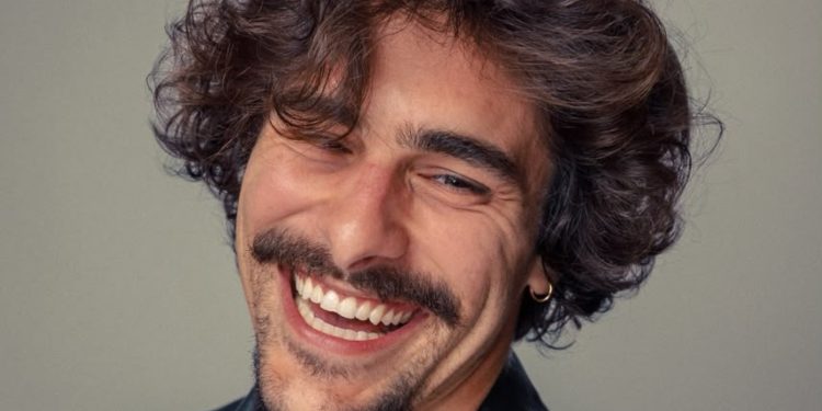 Das 12 indicações de 'Homem com H' ao desejo de ver Machado de Assis no cinema: Bruno Montaleone fala sobre o futuro das cinebiografias