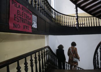 Defender linchamento é pôr o mundo de ponta-cabeça