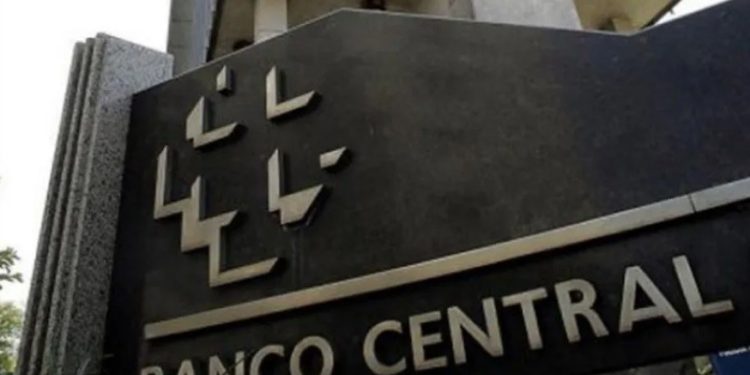 Desaceleração da inflação vai além de alimentos e dá confiança para corte de juros na avaliação de economistas