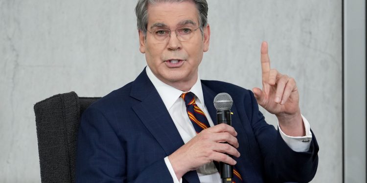 EUA intervêm no mercado de câmbio japonês para fortalecer iene, diz FT