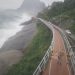 Em dia de chuva, ressaca muda paisagem da orla do Rio