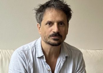 Em nova série de Licia Manzo no Globoplay, Felipe Rocha fará par com uma das protagonistas. Saiba mais sobre o papel
