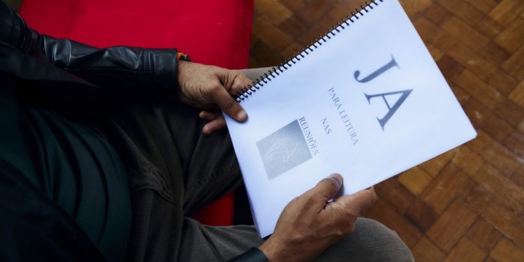 Empresário relata que perdeu casa, tempo com os filhos e casamento por vício em apostas: 'São momentos que não consigo recuperar'
