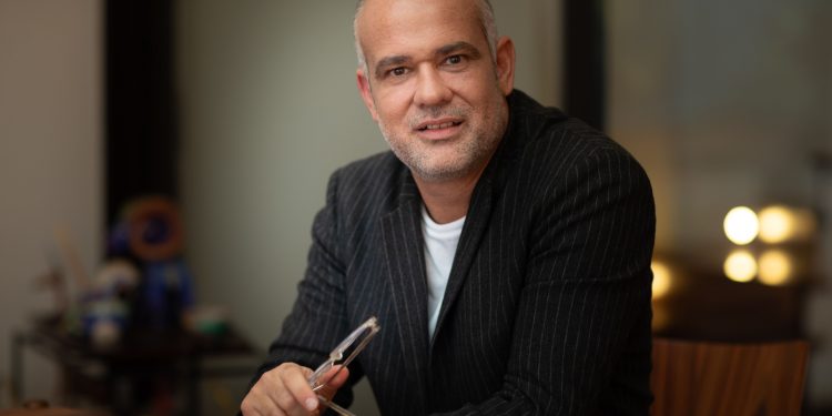 Entrevista: 'Classe C não enxerga Lula ou Flávio como passaporte para futuro melhor', diz presidente do Locomotiva