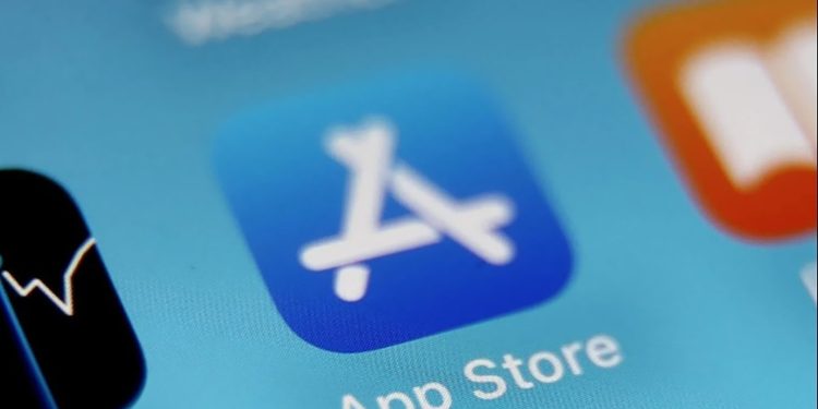 Epic Games, dona do Fortnite, acusa Apple de driblar acordo com Cade no Brasil