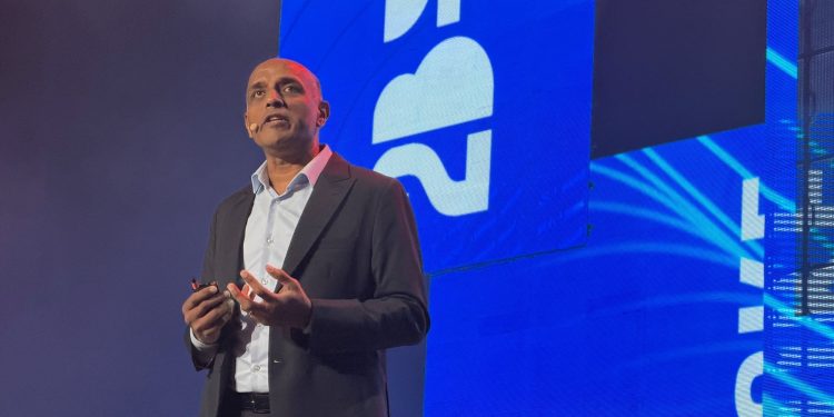Essas são as 3 características que trabalhadores precisam ter na era da IA, segundo o embaixador do LinkedIn