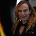 Estilista John Galliano cancela exposição no museu Met, em Nova York, após críticas por comentários antissemitas