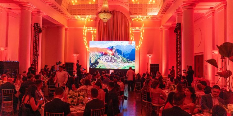 GPTW Latam premia as 200 melhores empresas para trabalhar na América Latina