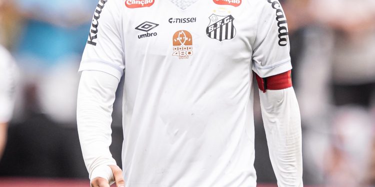 Gabigol provoca Vasco após marcar em vitória do Santos em São Januário: 'Um flamenguista ganhando aqui'