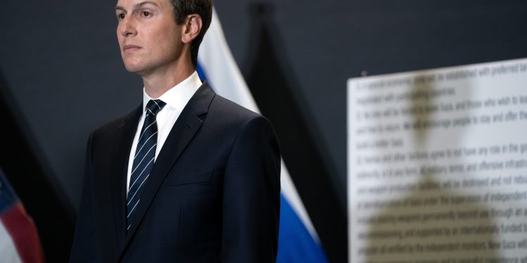 Genro de Trump se reúne com líderes do Hamas no Egito em nova tentativa de impulsionar plano de paz para Gaza
