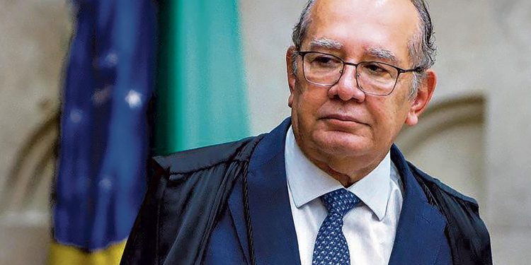 Gilmar Mendes barra cobrança de sindicato de juízes a magistrados não associados