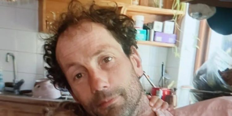 Homem de 47 anos desaparece ao sair para praticar escalada, e corpo é encontrado no País de Gales