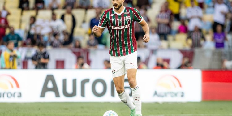 Igor Rabello sofre luxação no ombro e passará por exames no Fluminense