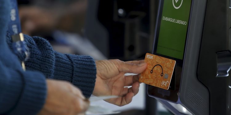 Jaé gratuidade: prefeitura aumenta tempo de bloqueio para quem emprestar cartão a outras pessoas
