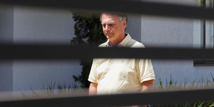 Jair Bolsonaro ainda é o político com mais seguidores nas redes; veja ranking