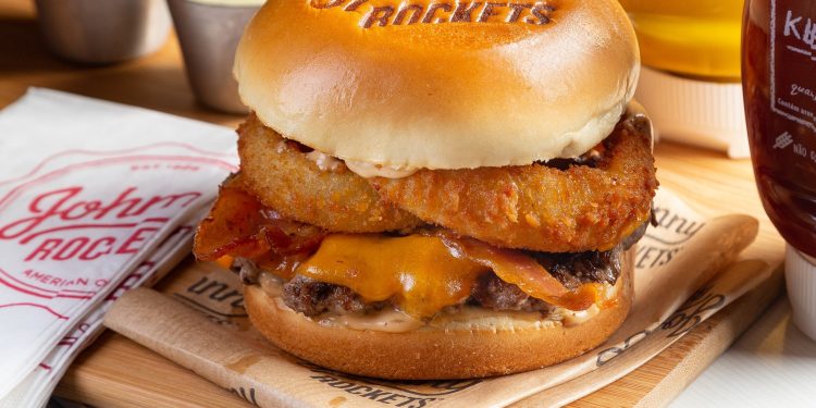 Johnny Rockets, rede californiana de hamburguerias, faz sua estreia no Rock in Rio