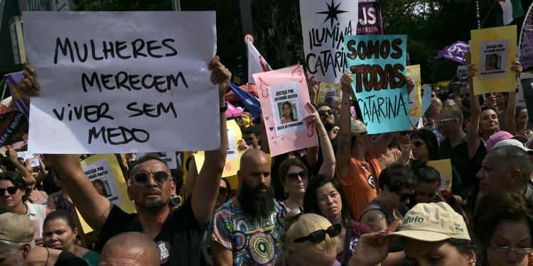 Lei Maria da Penha completa 20 anos: o que mudou na legislação e por que mulheres ainda continuam morrendo