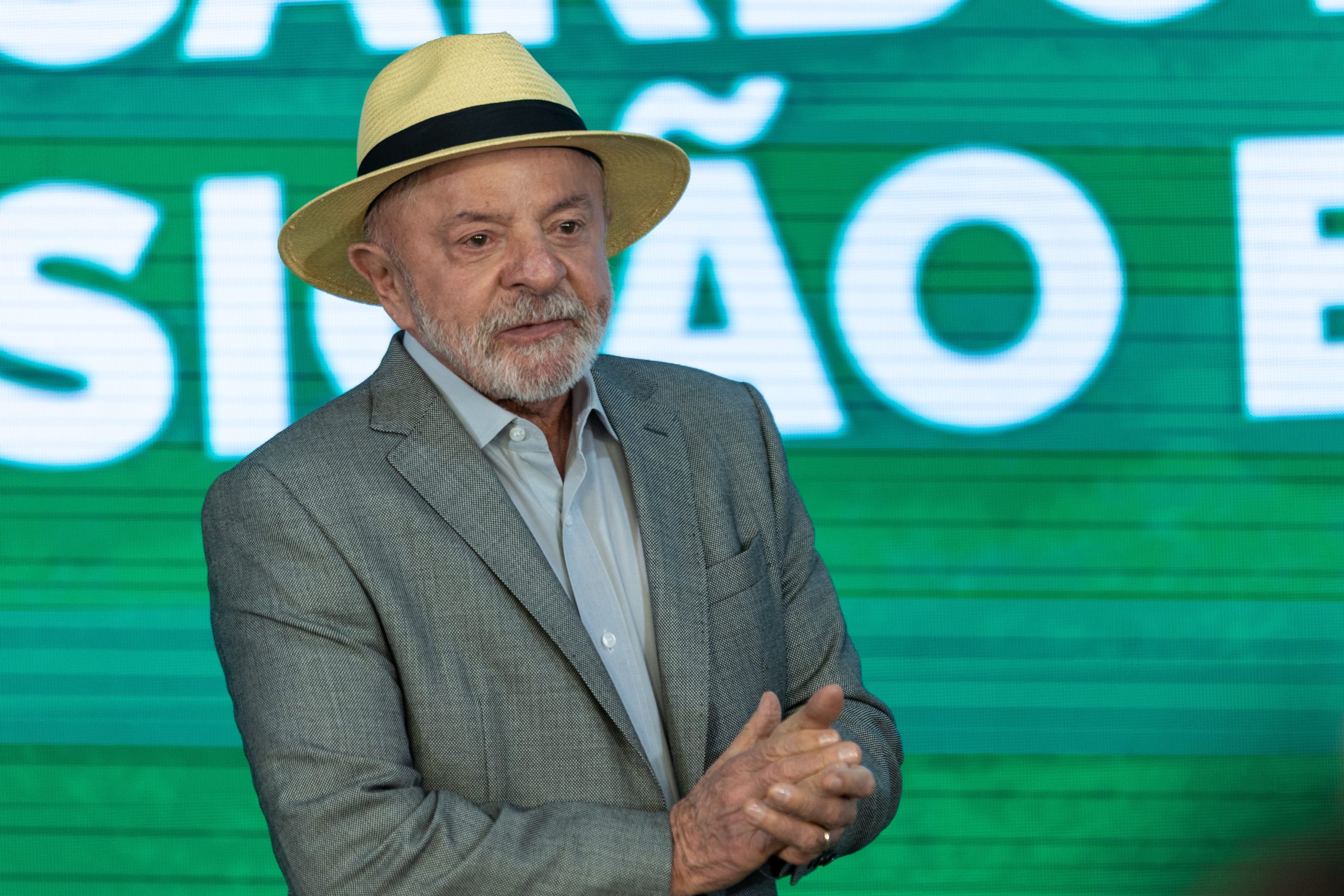 Lula discute guerras na Ucrânia e no Oriente Médio em ligação com presidente da Turquia