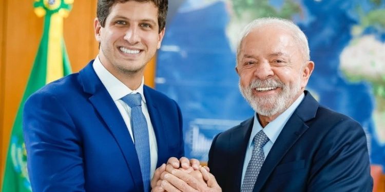 Lula e as chances de João Campos ganhar a eleição em Pernambuco