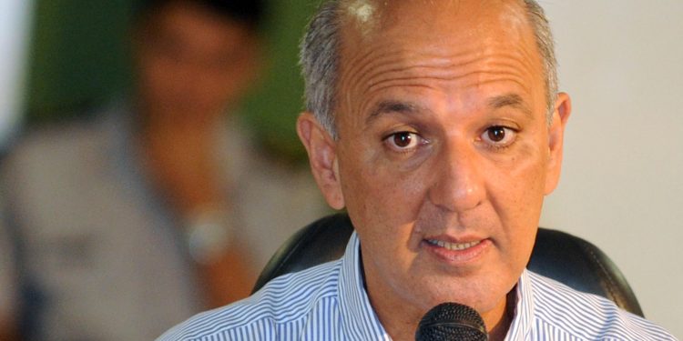 MP Eleitoral pede ao TRE que negue registro de candidatura de Arruda ao governo do DF
