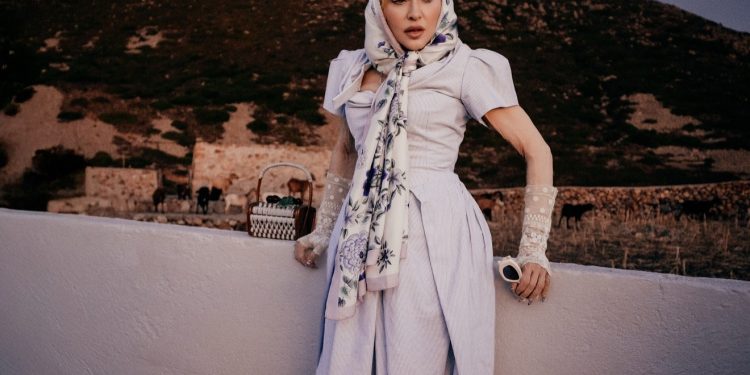 Madonna, Justin Bieber e o 'efeito Odisseia': o verão grego dos famosos internacionais