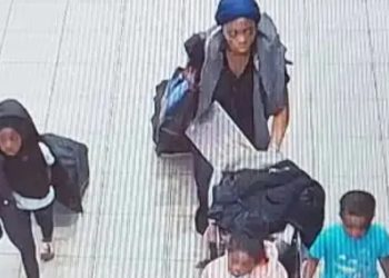 Mãe e três filhos estão desaparecidos há dois dias em cidade da Inglaterra